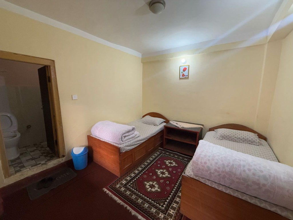 Single Bed x2